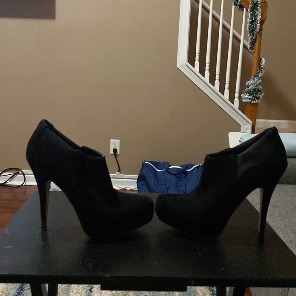 COPY - Size 8 - Jessica Simpson Heel
